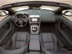 Jaguar F-Type 2013 года